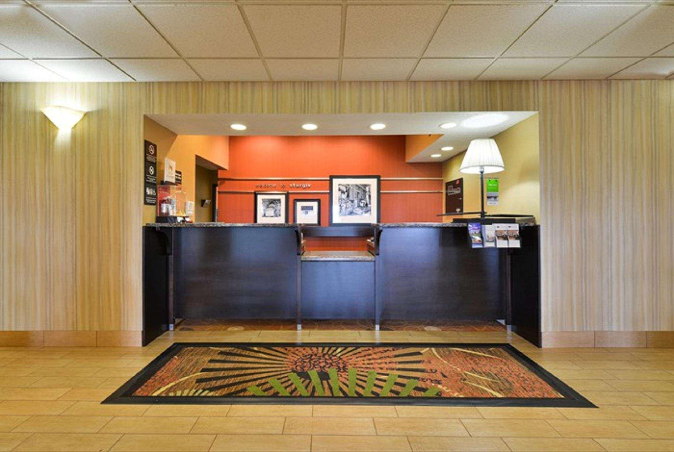 Hampton Inn Sturgis Ngoại thất bức ảnh