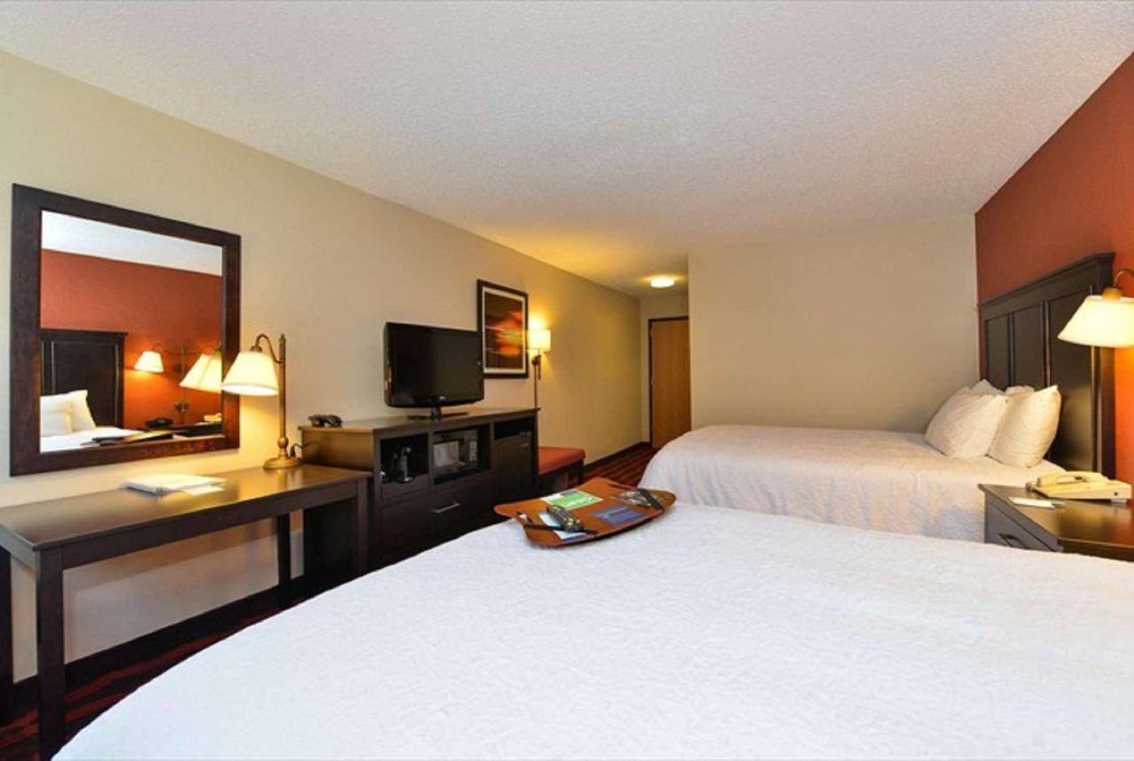 Hampton Inn Sturgis Ngoại thất bức ảnh