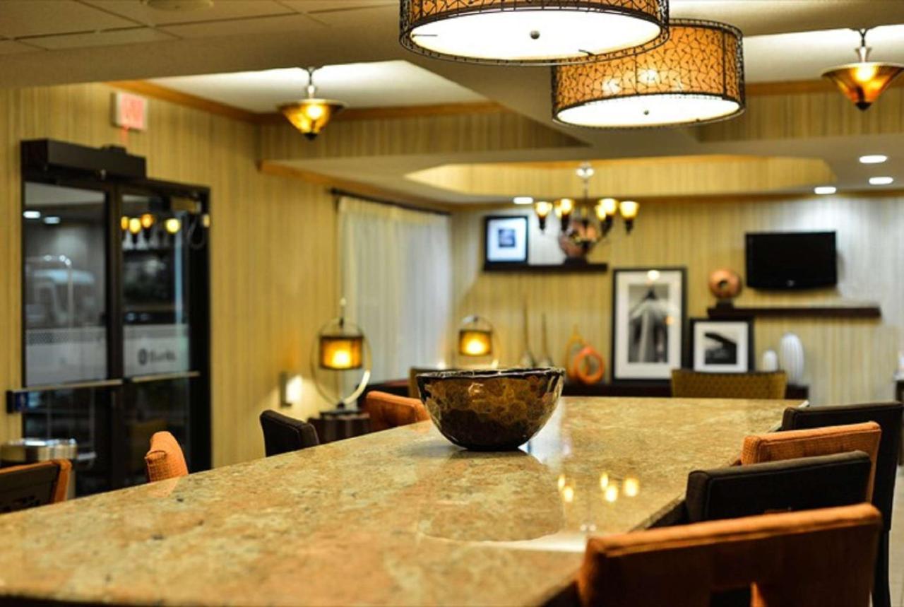 Hampton Inn Sturgis Ngoại thất bức ảnh